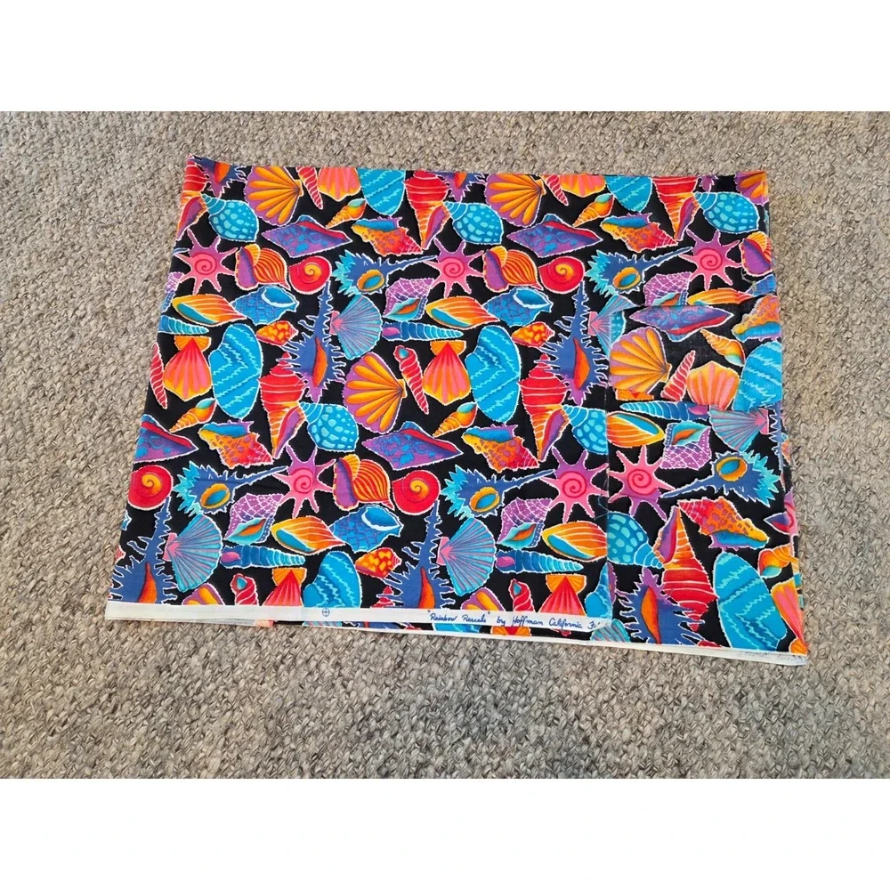 Vintage Hoffman California Colorful Shells Quilting Fabric 1 Yard + Remnants Lot